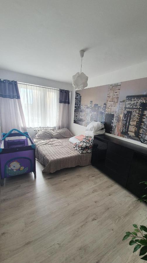 Apartament New Jork Ольштын Экстерьер фото